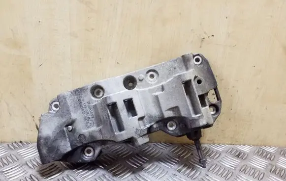 BMW 3 F30 F35 F31 Generator/alternator bracket 11168506863 8506863