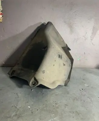Audi Q5 SQ5 Other under body part 8R0825215B