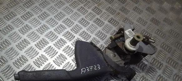 Hyundai Elantra Handbrake/parking brake lever assembly l03