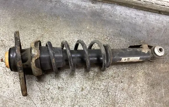 Mini Cooper Countryman R60 Rear shock absorber with coil spring 33503352