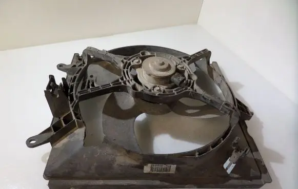 Mitsubishi Carisma Fan set 
