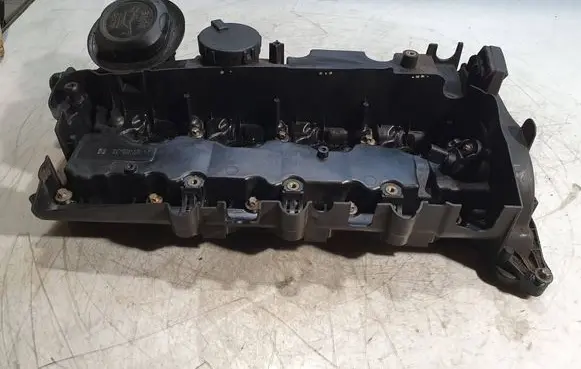BMW 3 E90 E91 Rocker cam cover 7797613 6902060