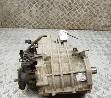 Mitsubishi L200 Gearbox transfer box case 3200A338