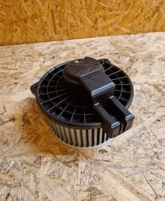 Mazda CX-5 Heater fan/blower 8727000701