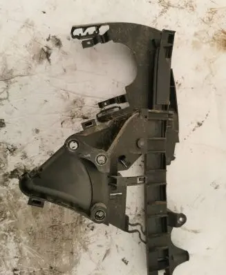 Volvo S40 Front door lock 30784047 985915
