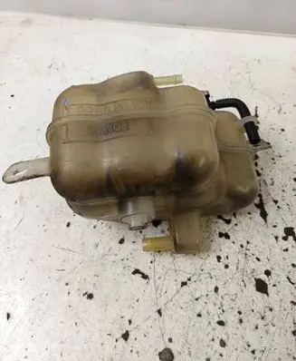Coolant expansion tank/reservoir