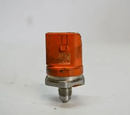 Fuel pressure sensor