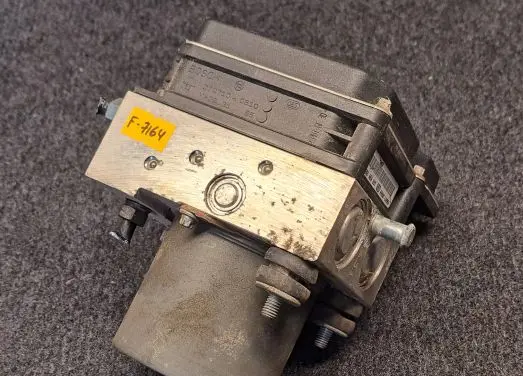 Audi A6 S6 C6 4F ABS Pump 4F0614517BA 4F0910517AL