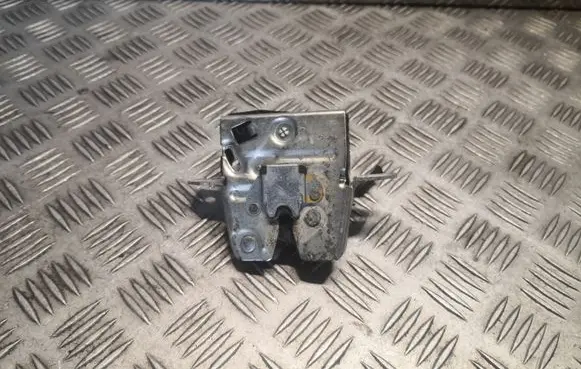 Tailgate/trunk/boot lock/catch/latch