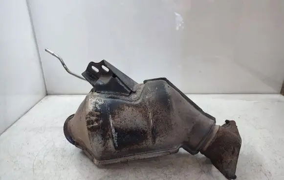 Infiniti Q50 Catalyst/FAP/DPF particulate filter 