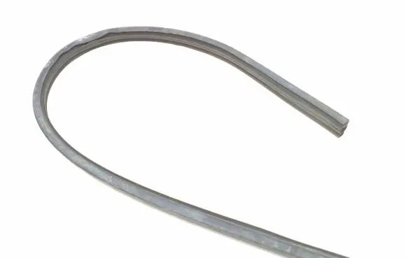 Opel Astra L Engine compartment rubber 
