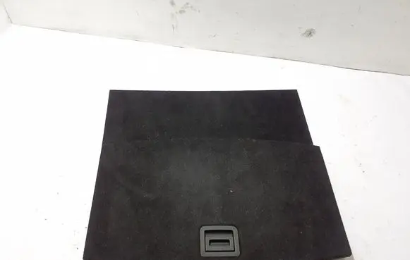 Volkswagen Touareg II Trunk/boot mat liner 7P6861484A