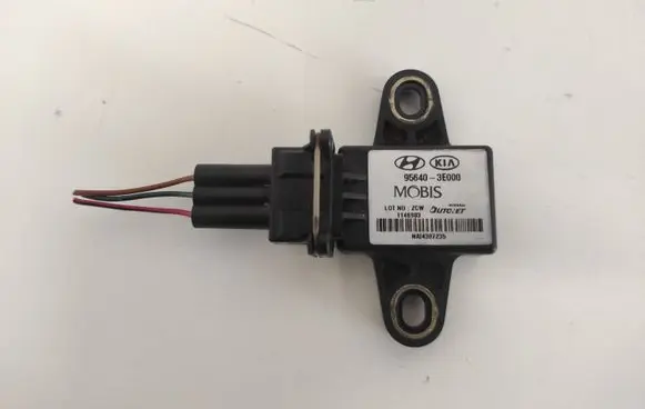 KIA Sorento ESP acceleration yaw rate sensor 956403E000 NAI4307235