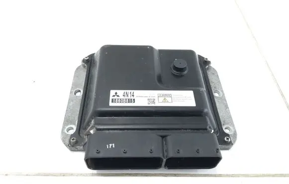 Mitsubishi Outlander Engine control unit/module 2757001734