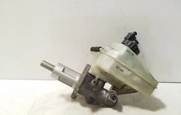 Volkswagen Golf V Master brake cylinder 03350886471 1K2611301B 03350886361