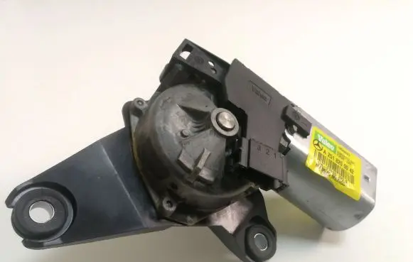 Mercedes-Benz ML W164 Rear window wiper motor A2518200042