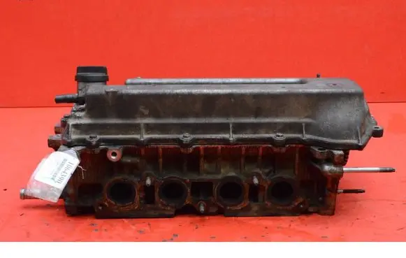 Toyota Avensis Verso Engine head 