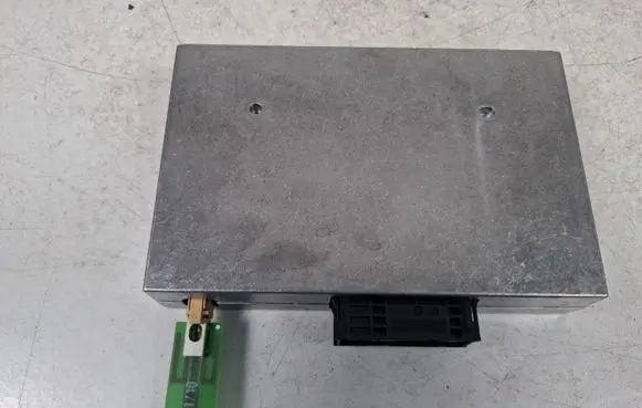Audi A4 S4 B8 8K Bluetooth control unit module 8T0862335E