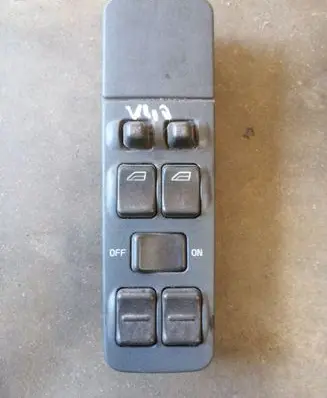 Volvo S40, V40 Electric window control switch 30815235 03458032