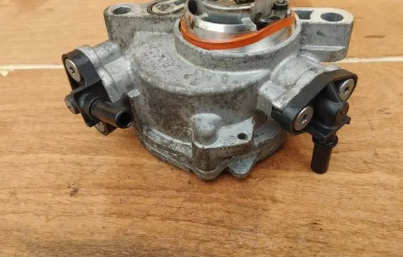 Citroen Jumpy Vacuum pump 9804021880