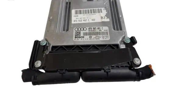 Audi A6 S6 C6 4F Engine control unit/module 4F0907401C 4F0910402E 0281013610