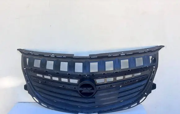 Opel Insignia A Front bumper upper radiator grill 22787088