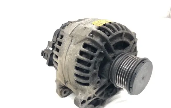 Volkswagen New Beetle Generator/alternator 0124515010