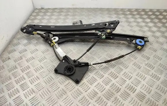 Volkswagen Arteon Front window lifting mechanism without motor 3G8837462B