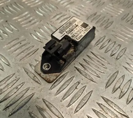 Renault Scenic I Airbag deployment crash/impact sensor 550759800 7700437301A