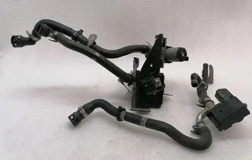 Maserati GranCabrio M145 Coolant heater control valve 67635900