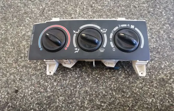 Renault Megane I Climate control unit 655737S