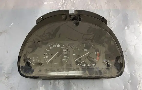 BMW 5 E39 Speedometer (instrument cluster) 62118375675 110008735034