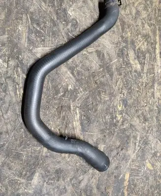 Mercedes-Benz E AMG W211 Engine coolant pipe/hose