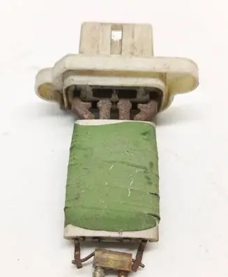 Ford Fiesta Heater blower motor/fan resistor 12790