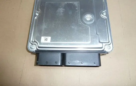 BMW X4 F26 Central body control module 0281039519