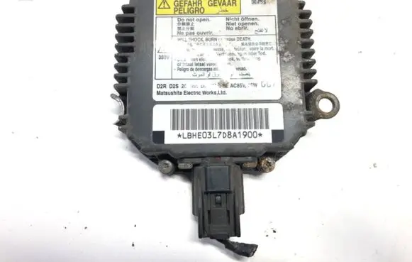 Honda CR-V Voltage converter/converter module LBHE03L