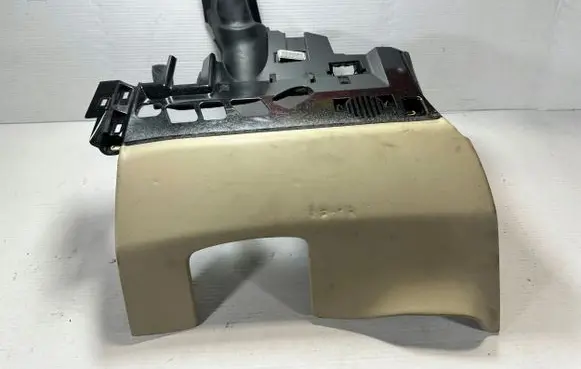 Audi Q7 4M Dashboard lower bottom trim panel 