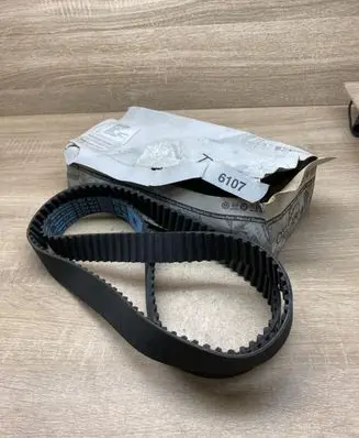 Volkswagen Tiguan Timing belt 03L109119F