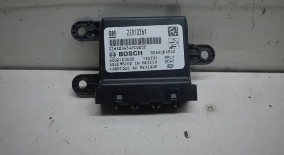 Opel Astra J Parking PDC control unit/module 22810361