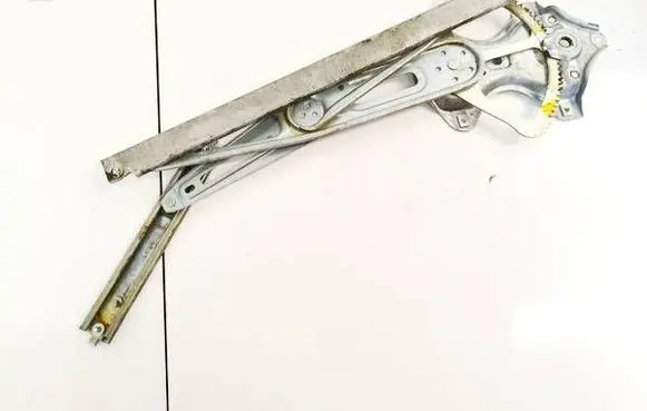 Toyota Avensis T270 Sliding door window regulator with motor