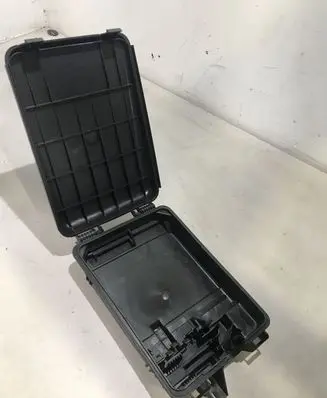 Volkswagen PASSAT B5 Fuse box cover 8D0927355A