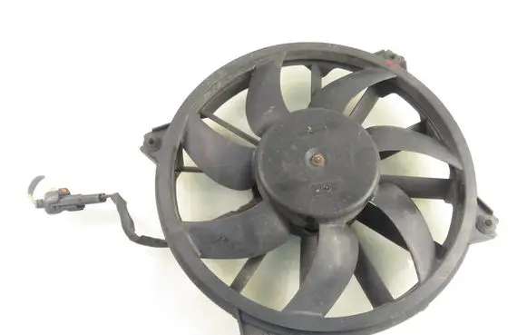 Peugeot 308 Fan set 874716T