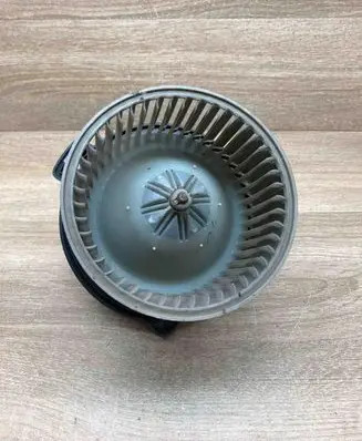 Toyota Corolla E110 Heater fan/blower MF0160700020 0130111170