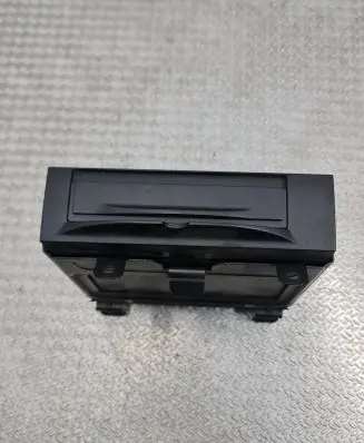 Volvo V50 Navigation unit CD/DVD player 307329061 69140044 3AF367B