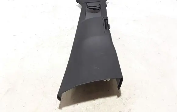 Volvo XC60 (B) pillar trim (top) 32132589