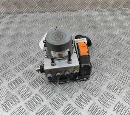 Citroen C4 III e-C4 ABS Pump 9839815680