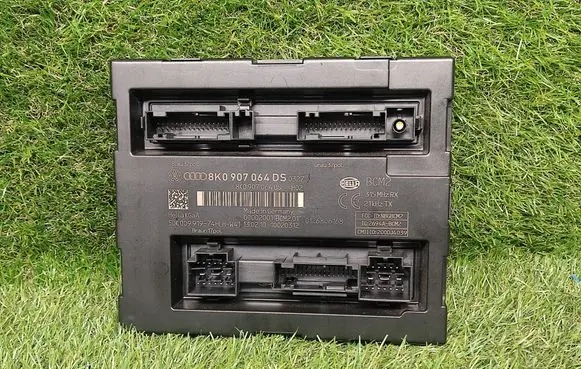 Audi Q5 SQ5 Comfort/convenience module 8K0907064DS 5DK00991974