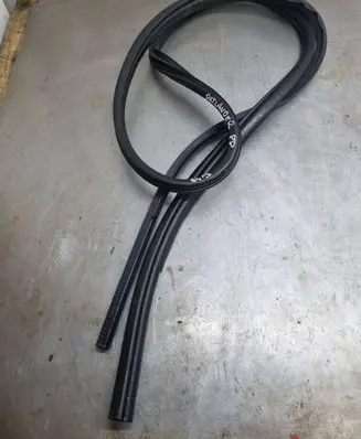 Mitsubishi Outlander Front door rubber seal 
