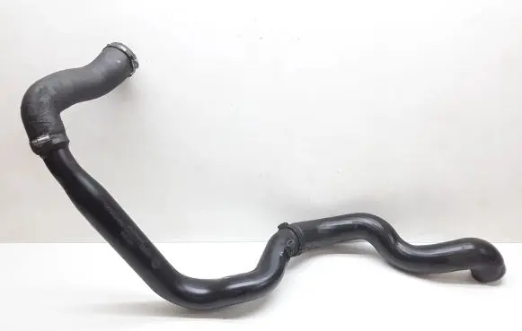 Volvo S60 Intercooler hose/pipe 30645937 8624887