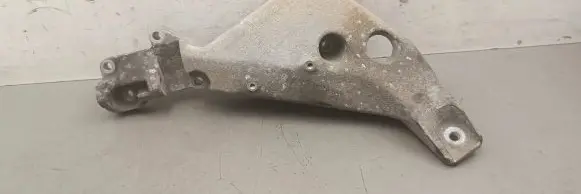 BMW X3 E83 Engine mounting bracket 3418697